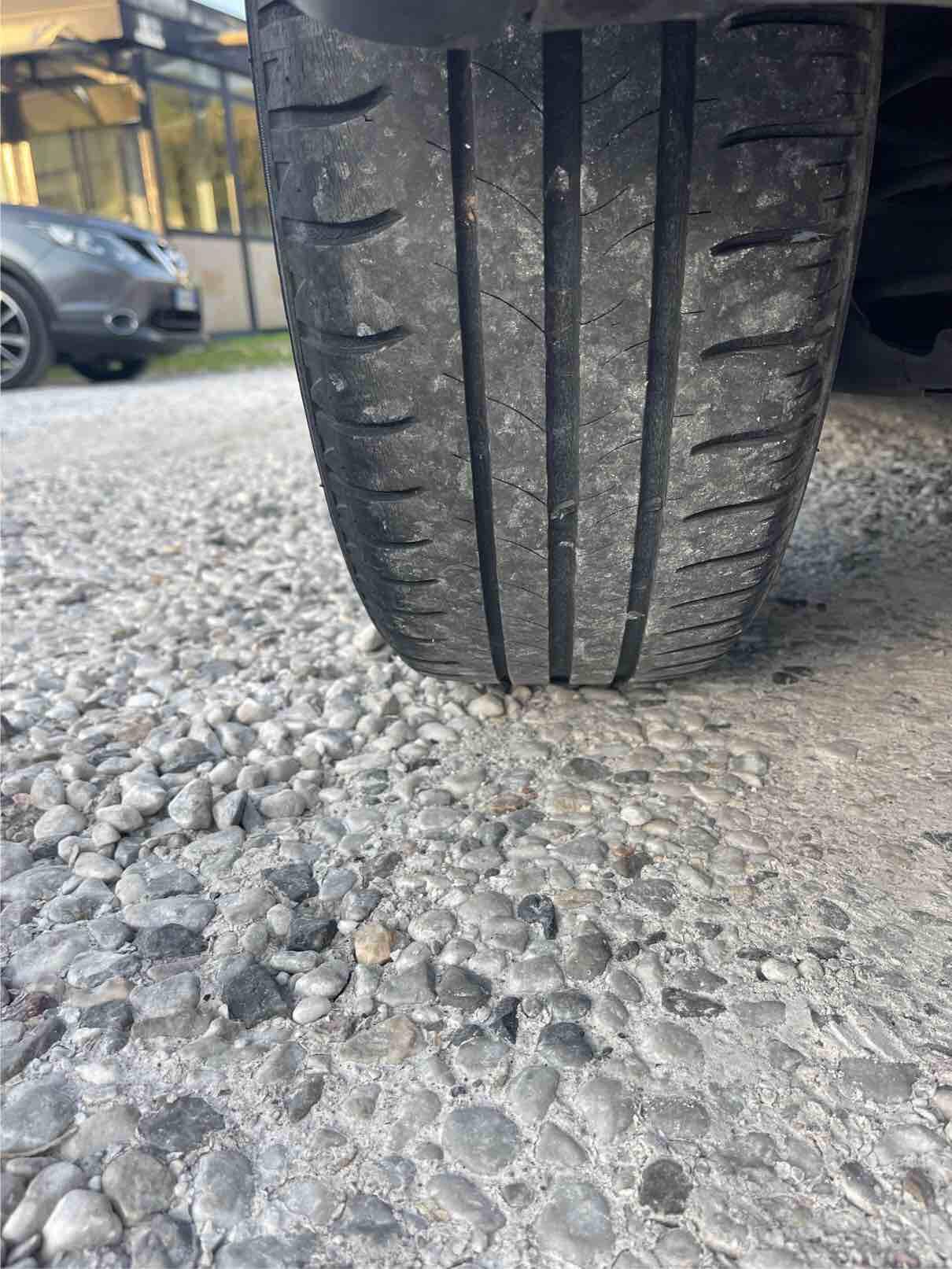 PEUGEOT 208 - UNICO PROPRIETARIO - ALLURE