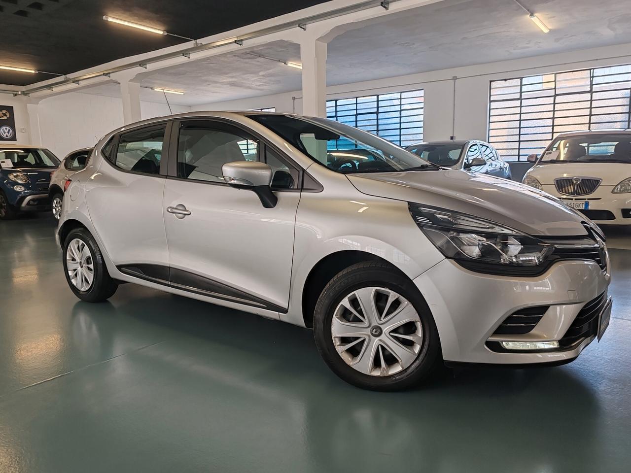 Renault Clio TCe 12V 90 CV GPL 5 porte Business