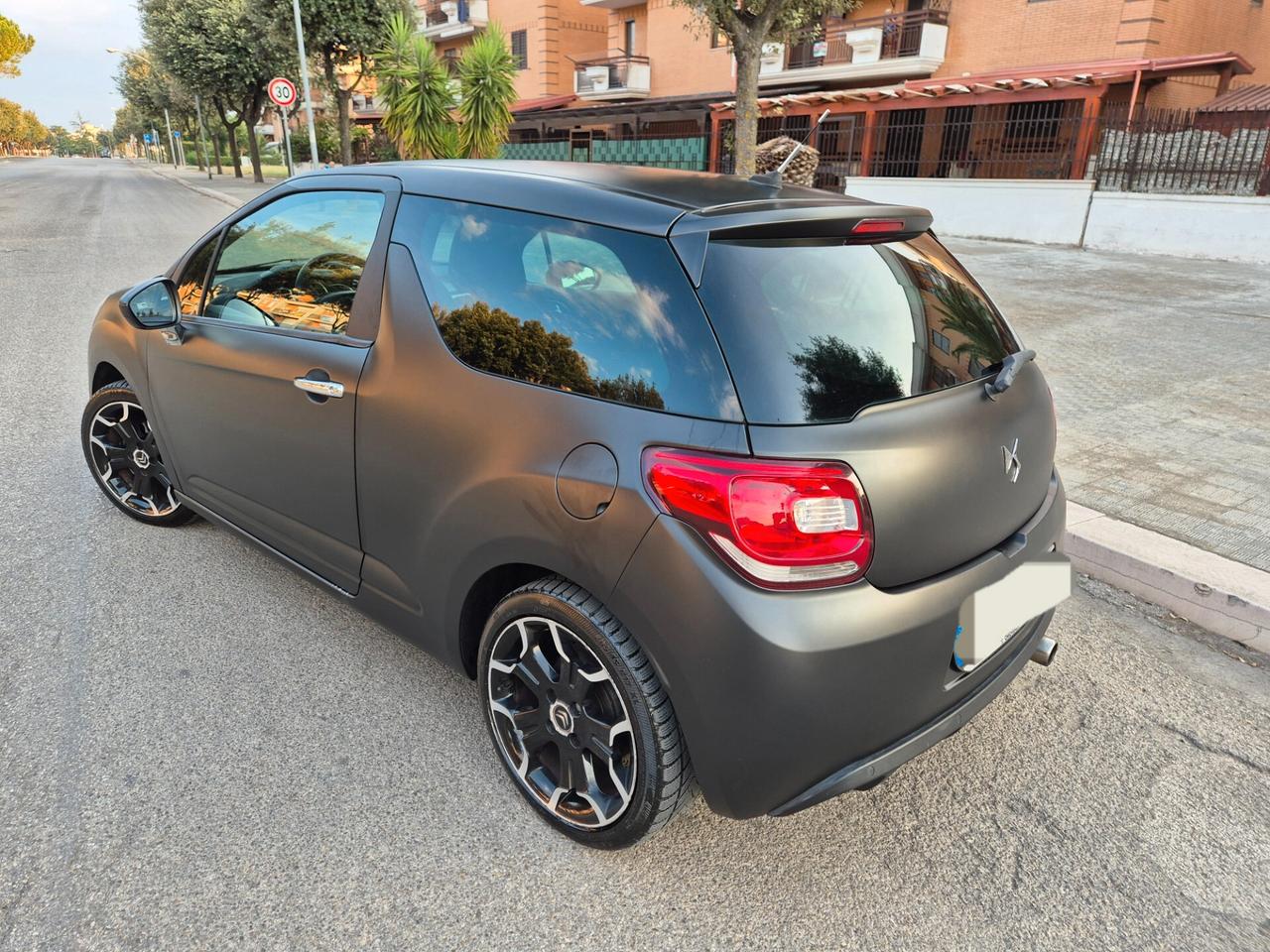 Citroën DS3 1.4 benzina 95cv just black 2012 opaco