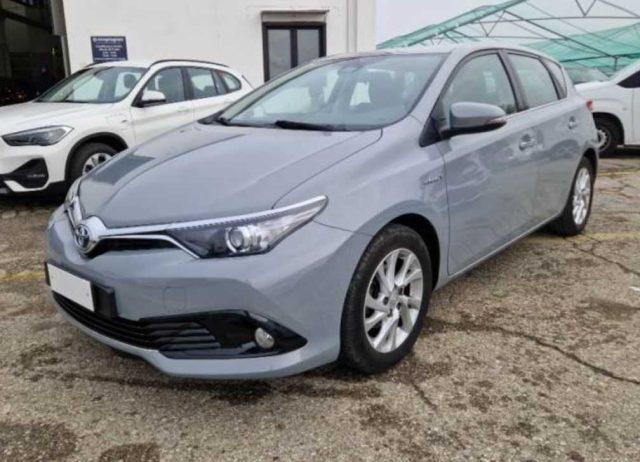 TOYOTA Auris 1.8 Hybrid Business