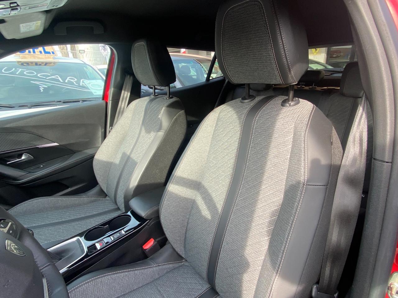 PEUGEOT 2008 1.2 Puretech 100Cv s&s ALLURE