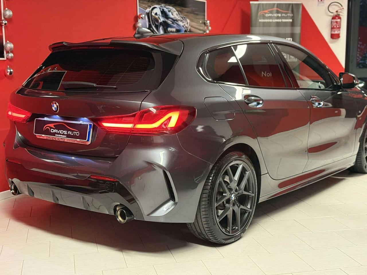 Bmw 118 118d 5p. Msport