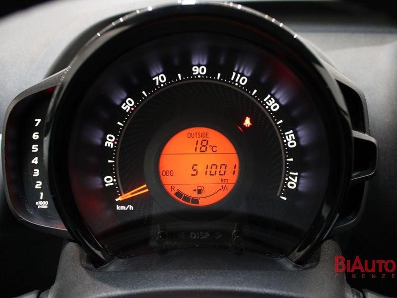 Toyota Aygo Aygo 5p 1.0 x-play 72cv