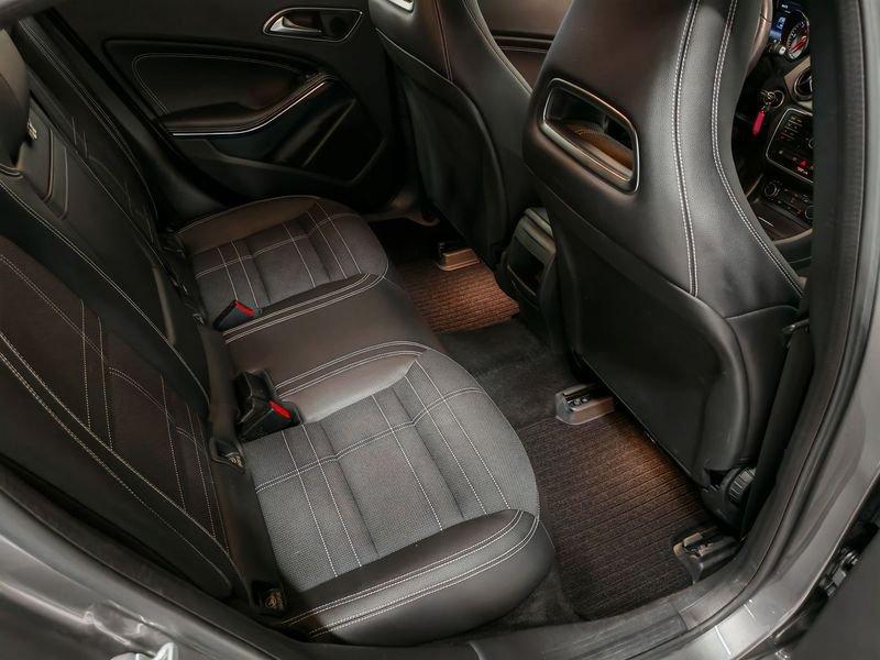 Mercedes-Benz GLA GLA 200 d Automatic 4Matic Sport
