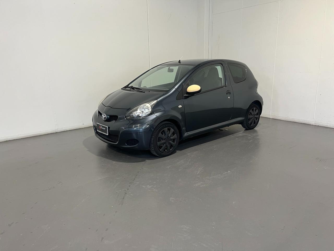 TOYOTA AYGO 1.0 FL