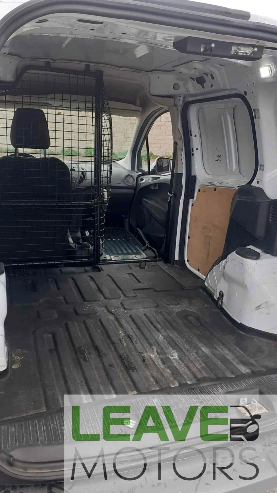 Ford Transit Courier 1.5TDCI (M1477)