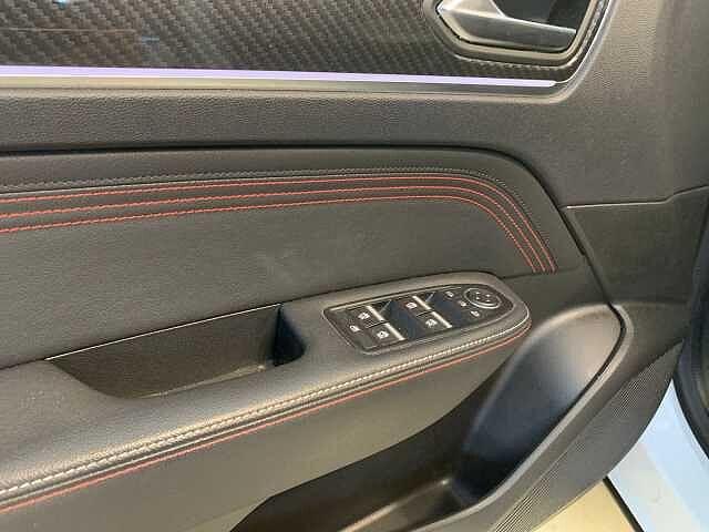 Renault Arkana Hybrid E-Tech 145 CV R.S. Line