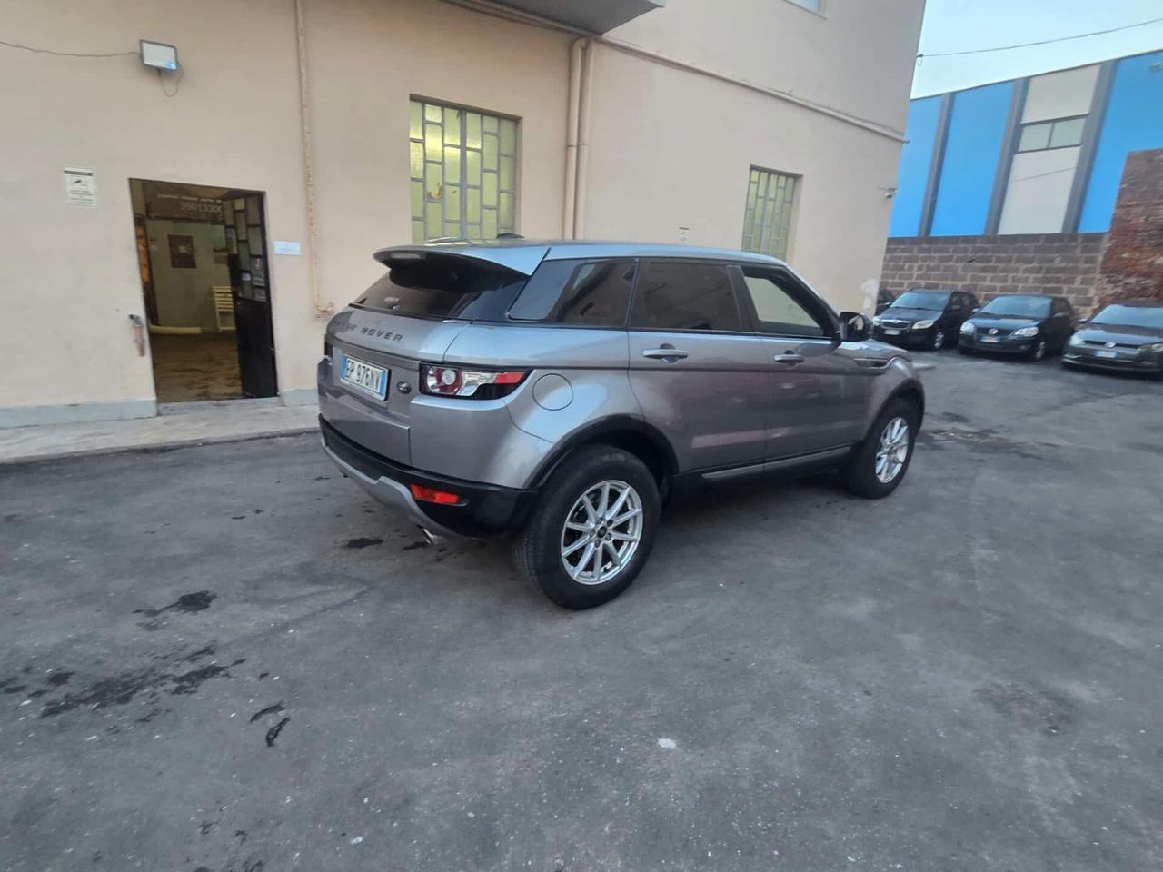 Land Rover Range Evoque 2.2 TD4 5p. Dynamic perfetta