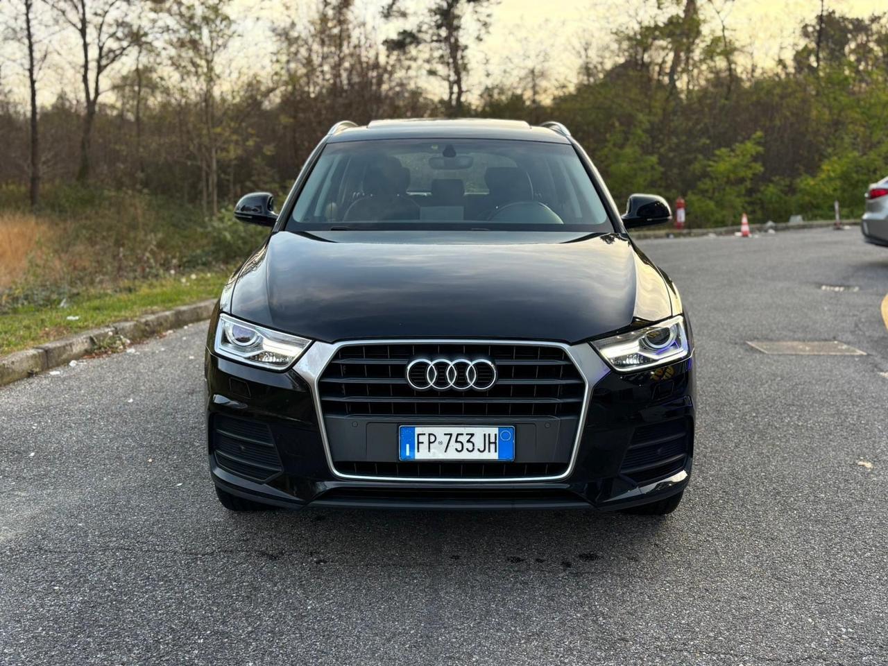 Audi Q3 2.0 TDI 120 CV S tronic Sport”TETTO APRIBILE”