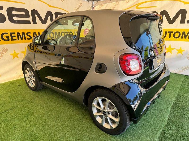 smart fortwo fortwo 70 1.0 Prime cambio manuale