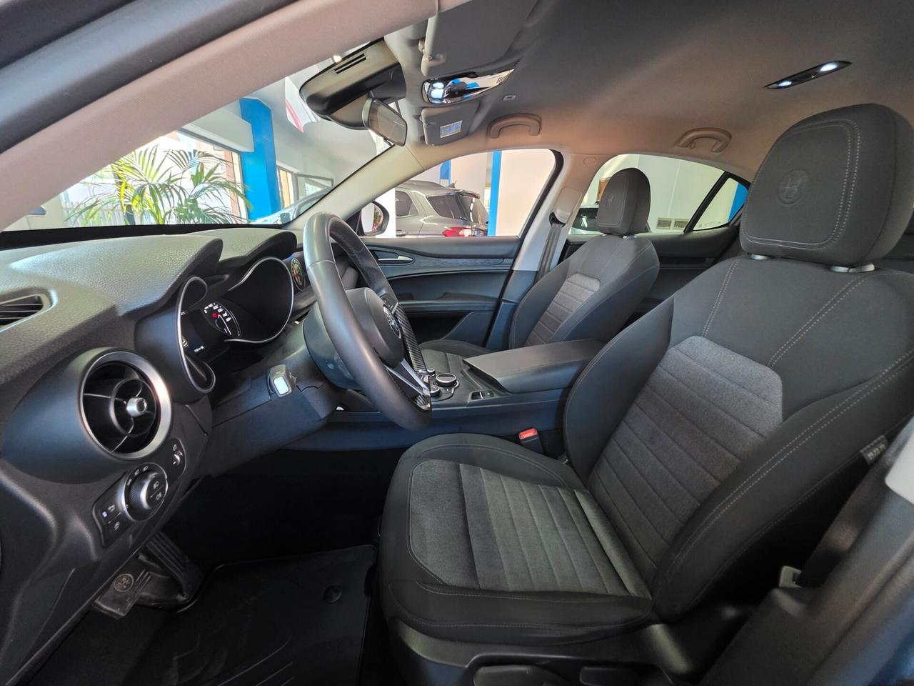 Alfa Romeo Stelvio 2.2 160cv AT8 2018 FINANZIABILE