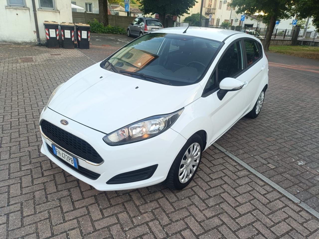 Ford Fiesta 1.5 TDCi 75CV 3 porte Business