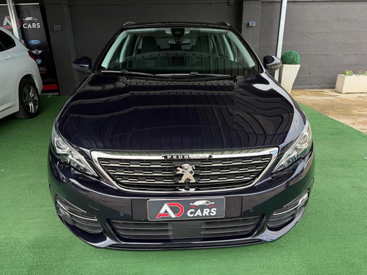 Peugeot 308 BlueHDi 130 S&S SW Allure