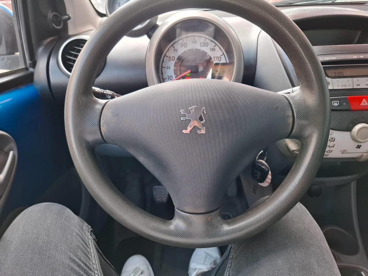 Peugeot 107 1.0 68CV 5p. Plaisir