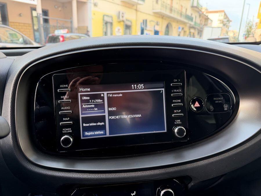 TOYOTA AYGO X 1.0 AUTOMATICA LOUNGE CERTIFICATA