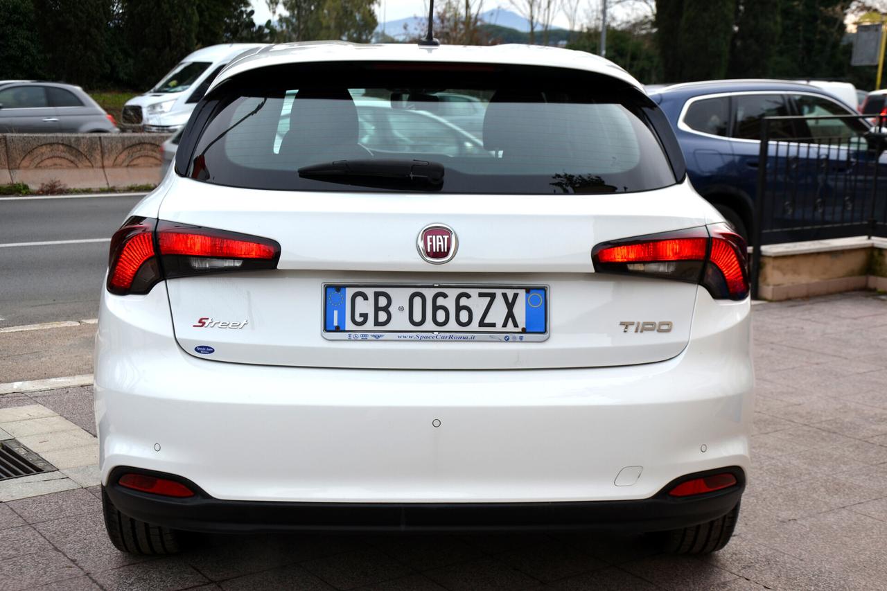 Fiat Tipo 1.3 MJT 95CV STREET NAVI+PDC+CRUISE+TEL+PACK BLACK
