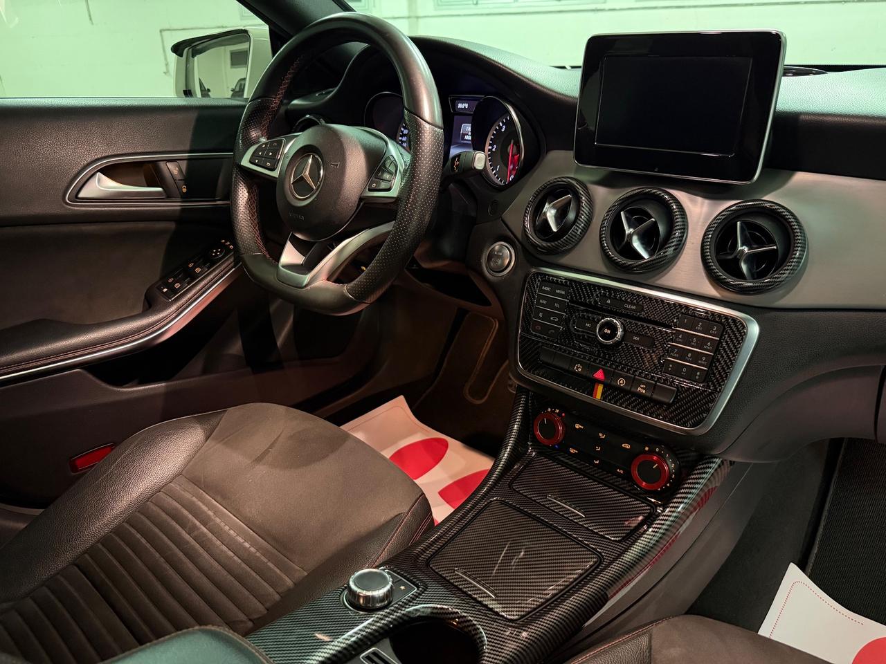Mercedes-benz CLA 200 CDI Premium