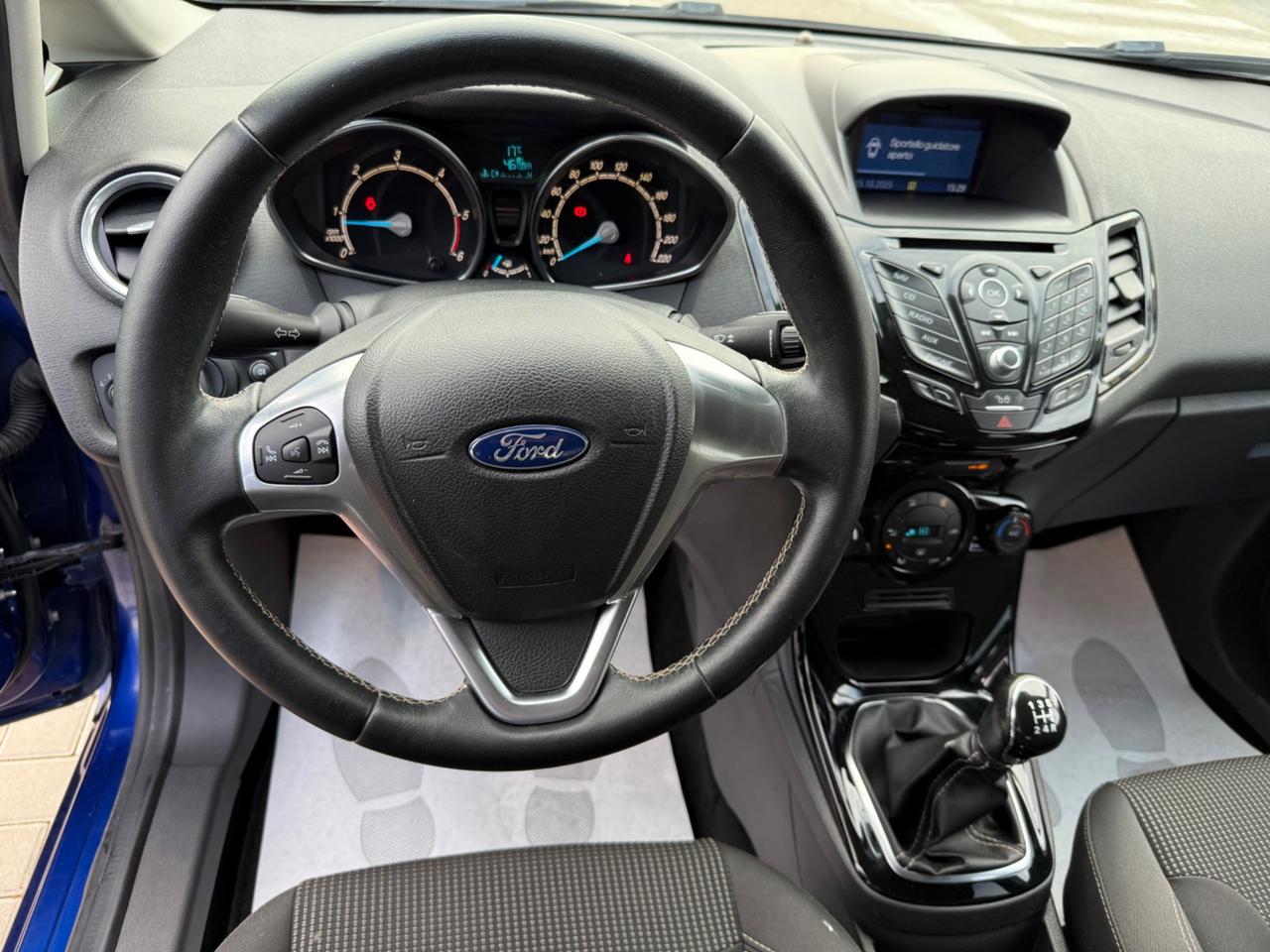 Ford Fiesta 1.5 TDCi 75CV 5 porte Titanium NEOPATENTATI