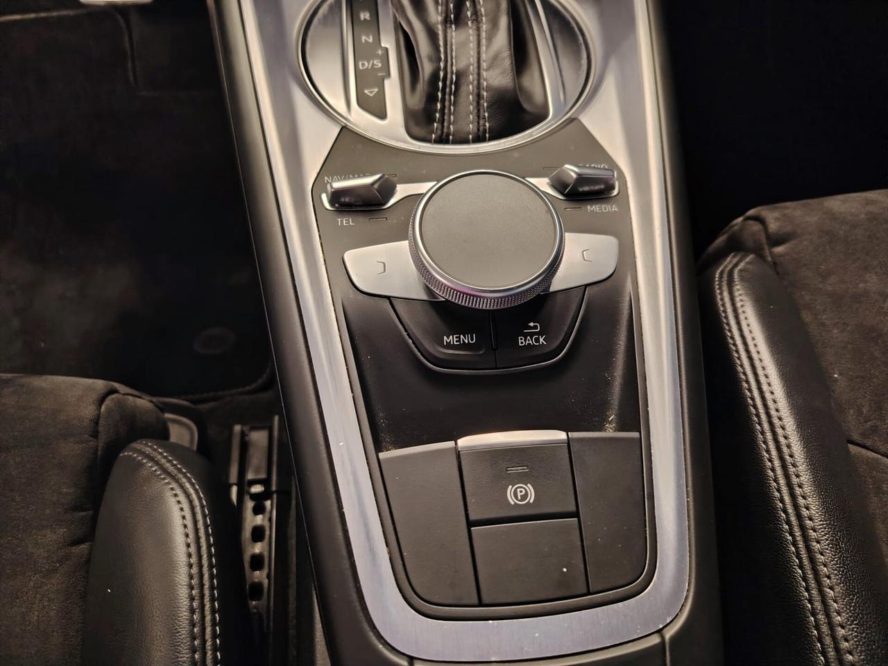 Audi TT Coupé 1.8 TFSI S tronic line