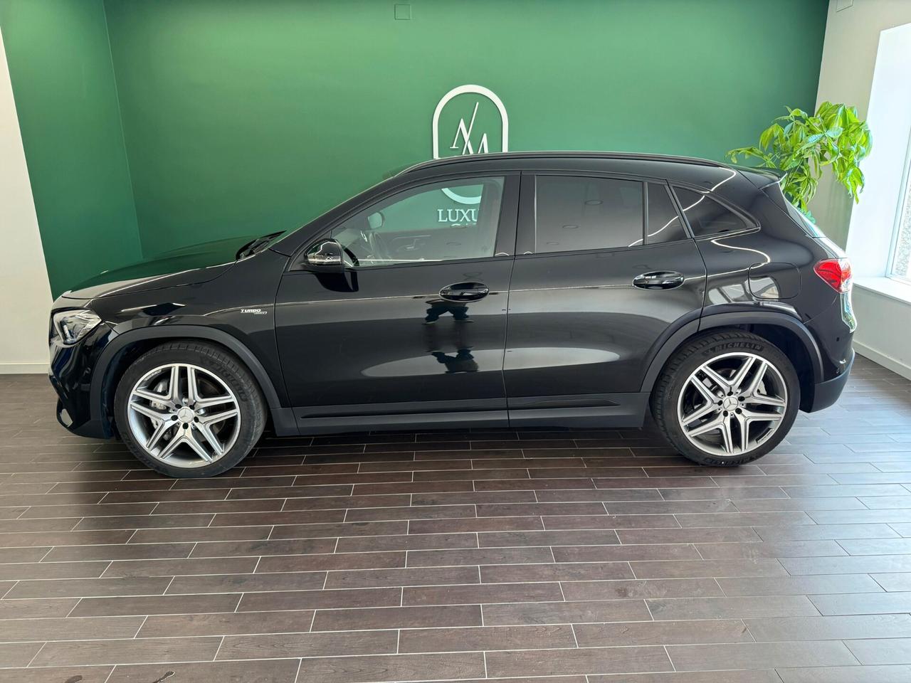 Mercedes-benz GLA 45 AMG GLA 35 4Matic AMG