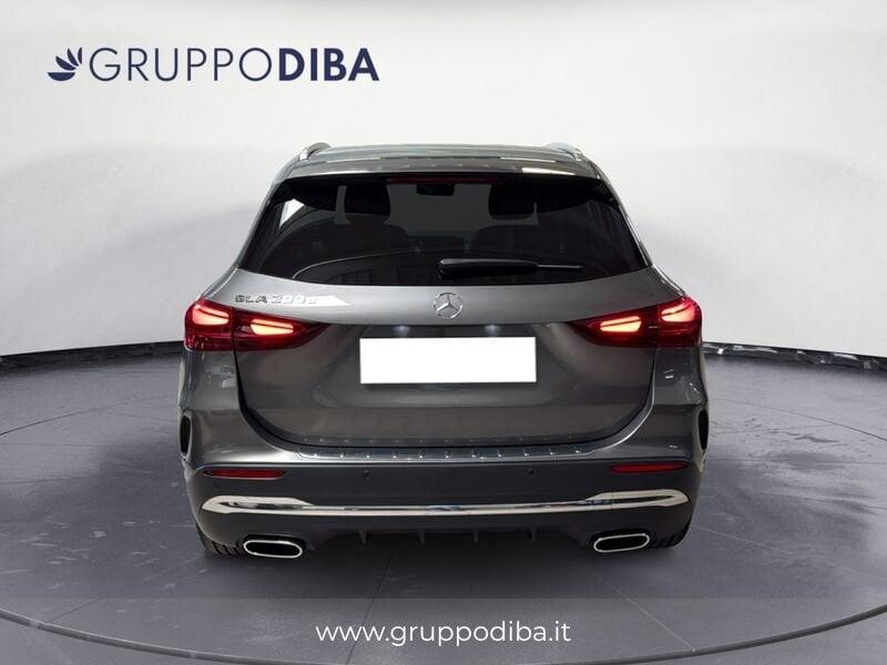 Mercedes-Benz GLA GLA-H247 2023 200 d AMG Line Advanced Plus auto