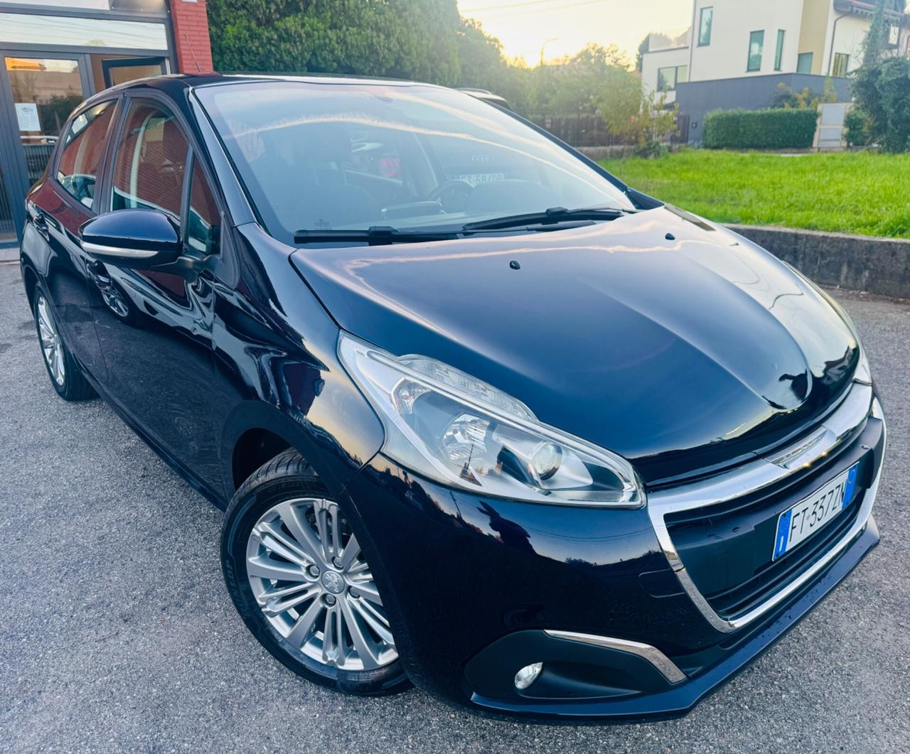 Peugeot 208 PureTech 82 Stop&Start 5 porte Allure!!!!!!!!!!
