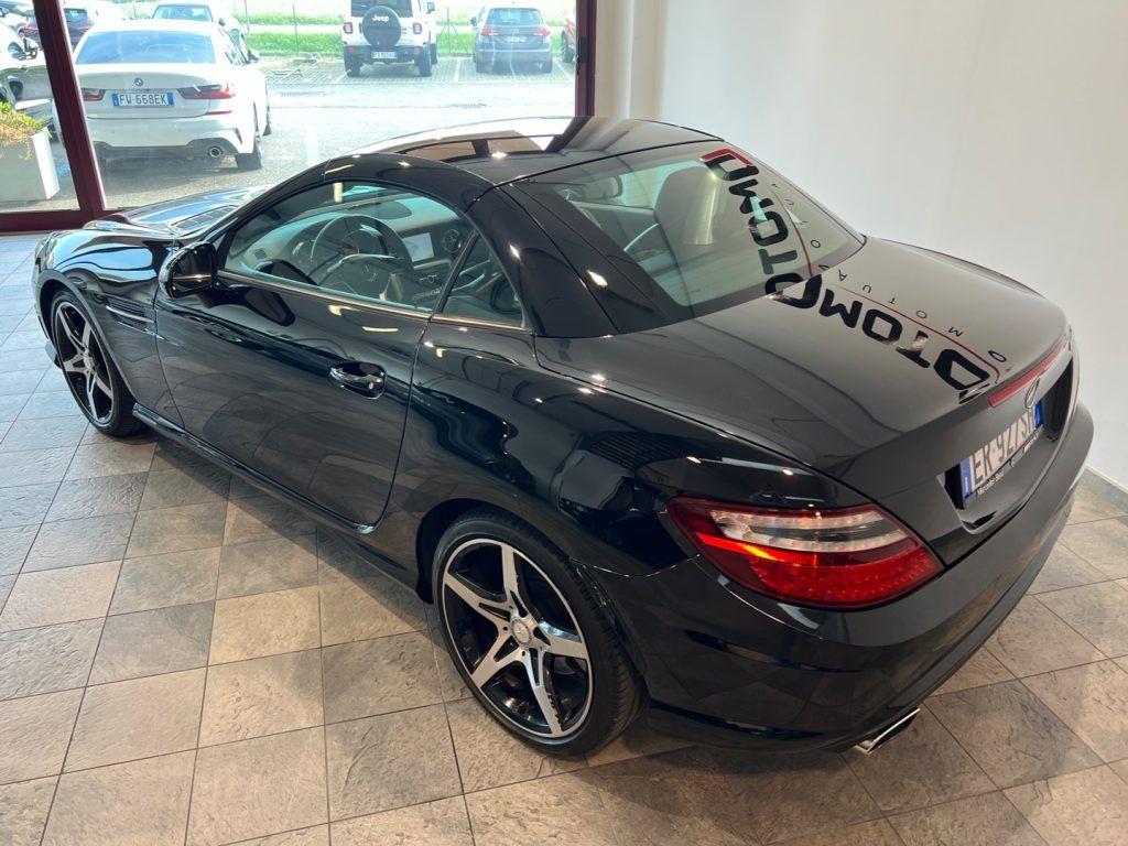 Mercedes-Benz SLK 200 CGI Premium AMG