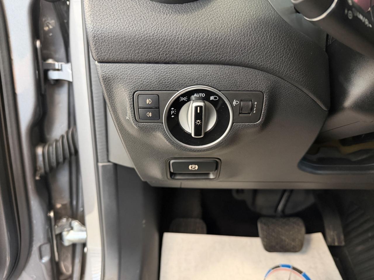 Mercedes-benz GLA 180 d Automatic Sport