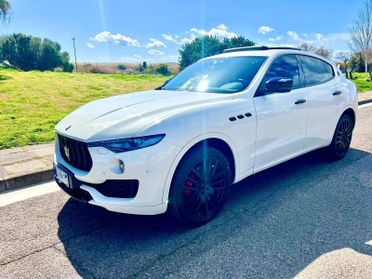 Maserati Levante Diesel Gransport- Anche Permuta