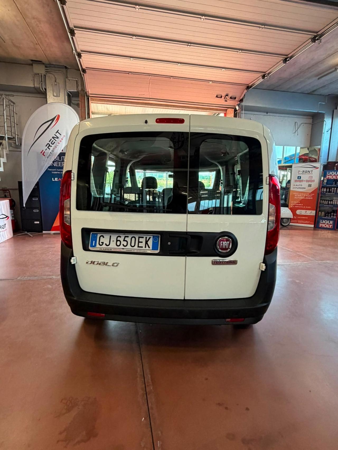 FIAT DOBLO' 1.6 MJT 90 CV SeS PC COMBI NI LOUNGE