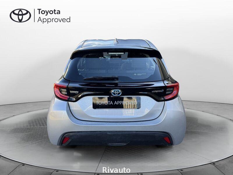 Toyota Yaris Hybrid Trend MY22