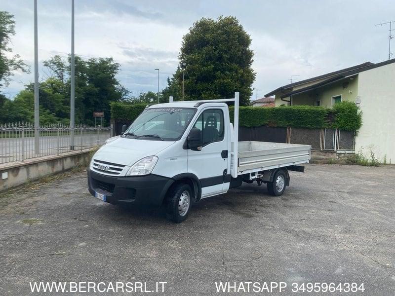 Iveco Daily Daily 29L10 2.3 Hpi PC Cabinato