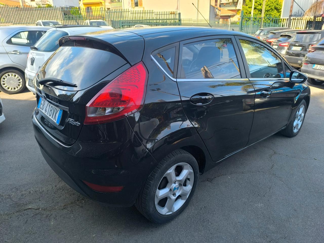 Ford Fiesta 1.4 TDCi 68CV 5 porte Titanium