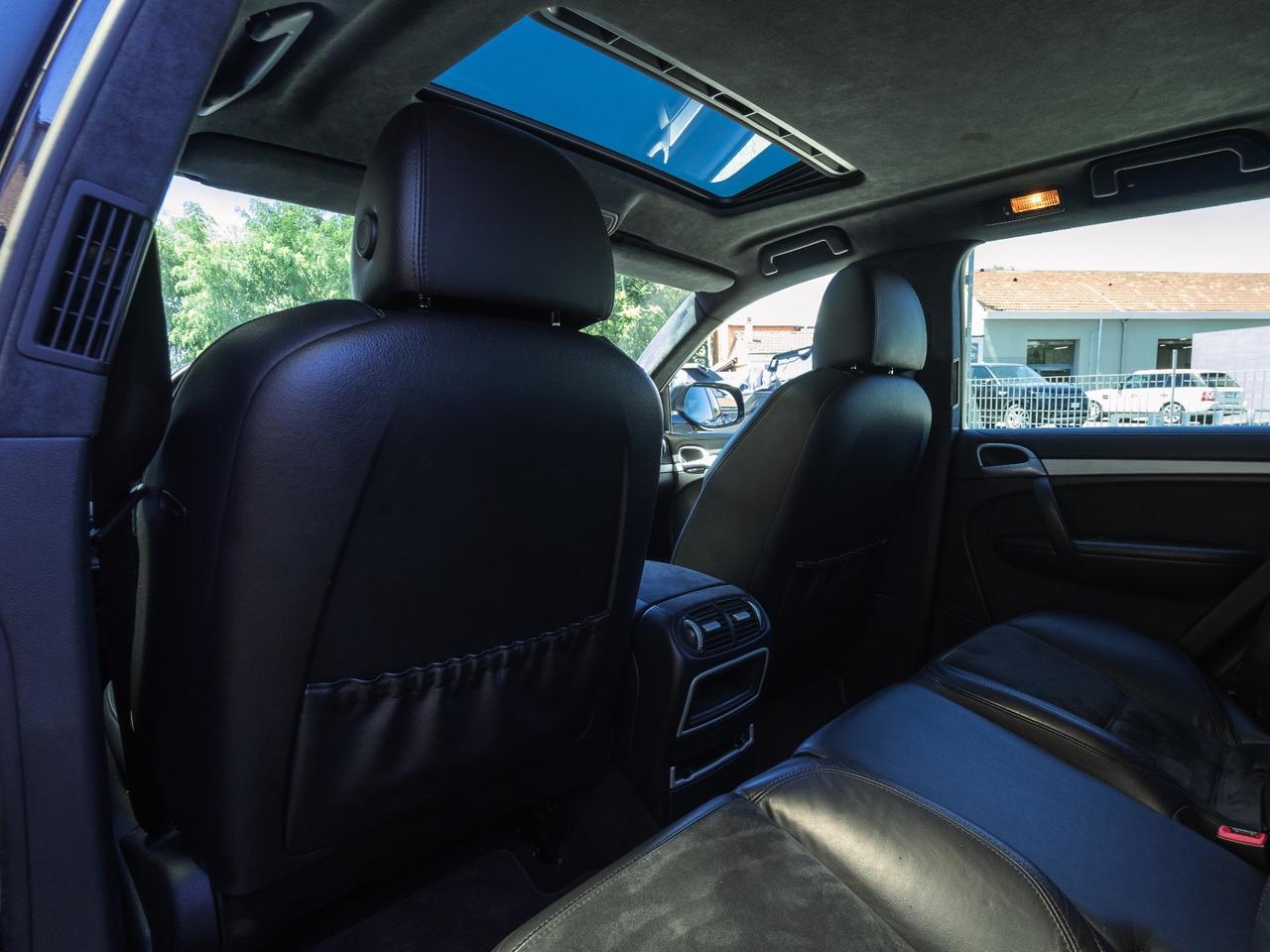 Porsche Cayenne 4.8 GTS