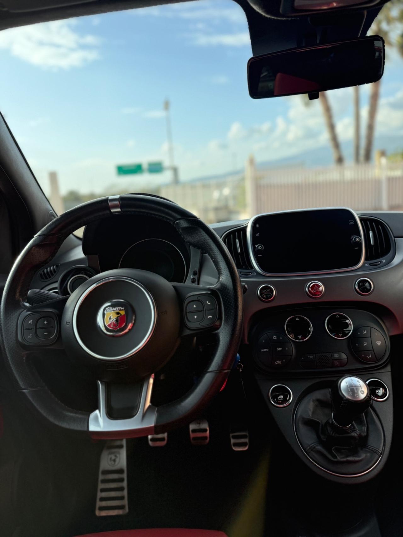 Abarth 595 1.4 Turbo T-Jet 160 CV Pista