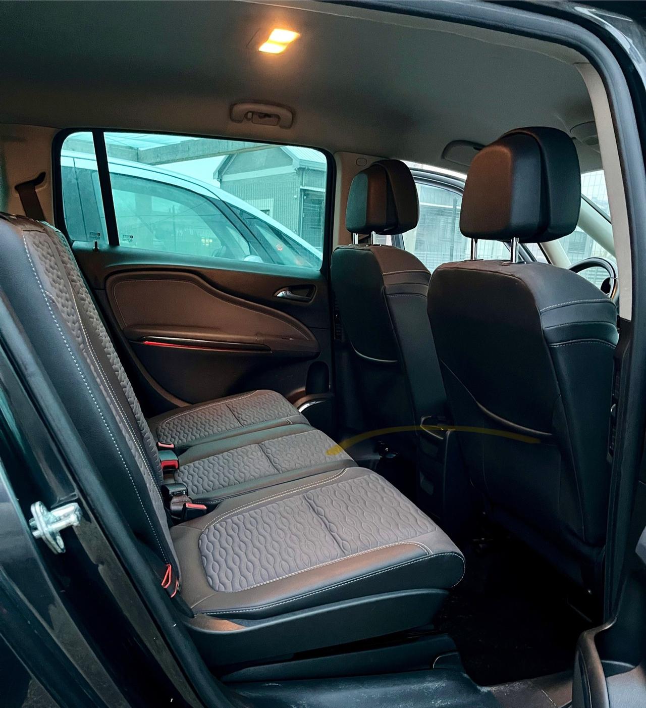 Opel Zafira Tourer 2.0 CDTi 130CV Cosmo