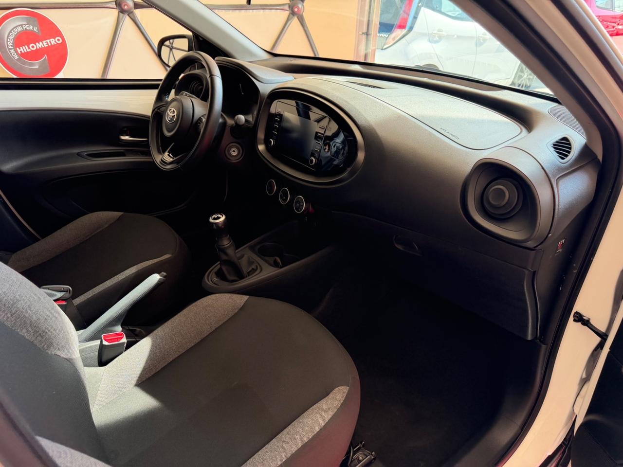 Toyota Aygo X 1.0 VVT-i 72 CV 5 porte Active