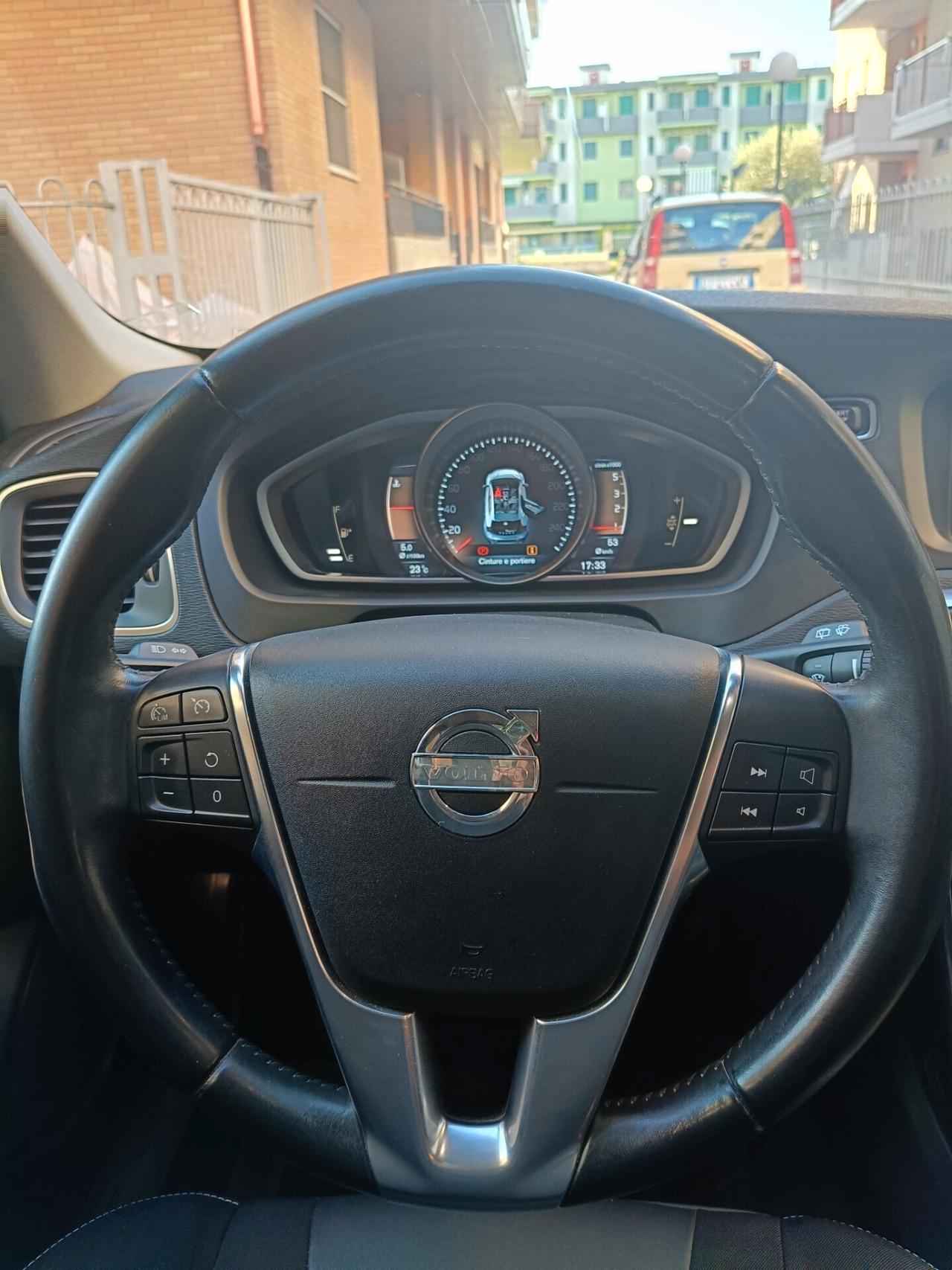 Volvo V40 D2 1.6 Momentum