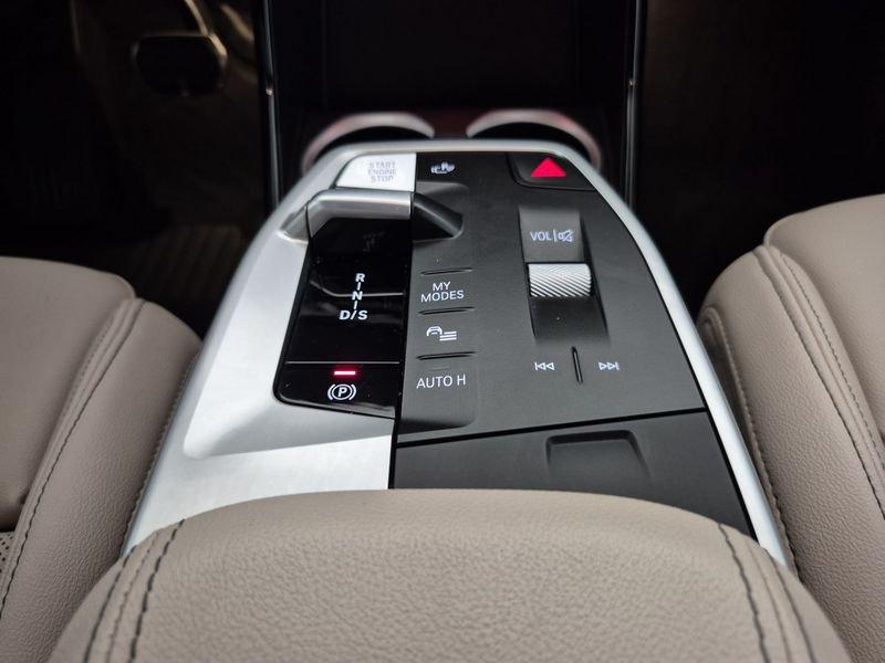 BMW X1 xdrive20d mhev 48V X-Line auto