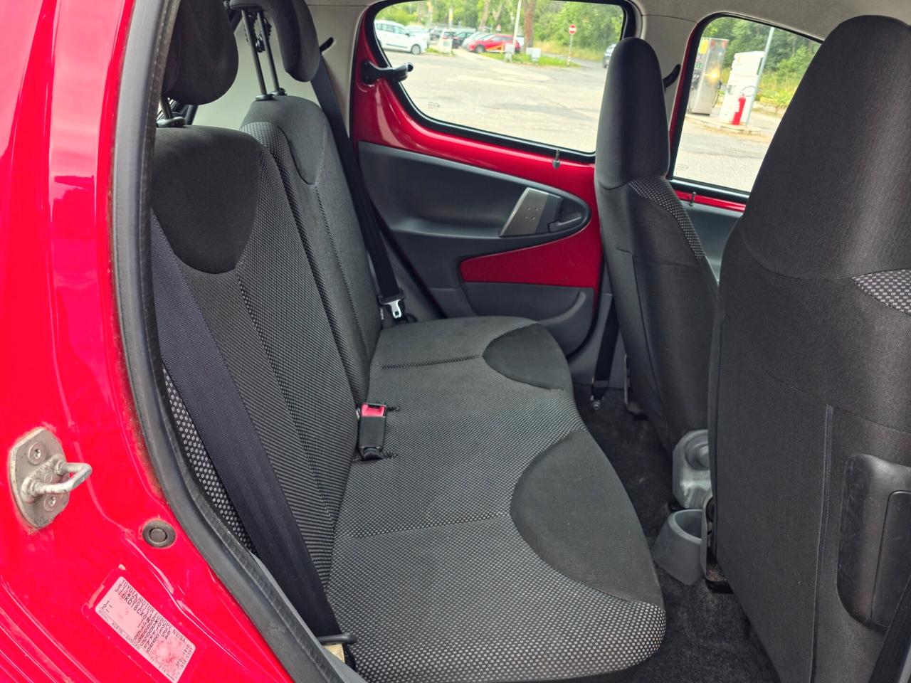 Toyota Aygo 1.0 12V VVT-i 5 porte Sol CV-68 2008-E4 Manuale NEO