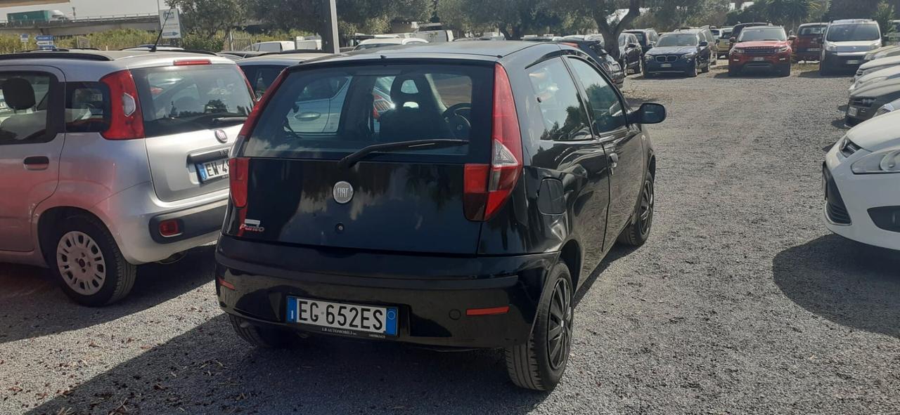 Fiat Punto 2010 - 1.2 benzina Lb automobili