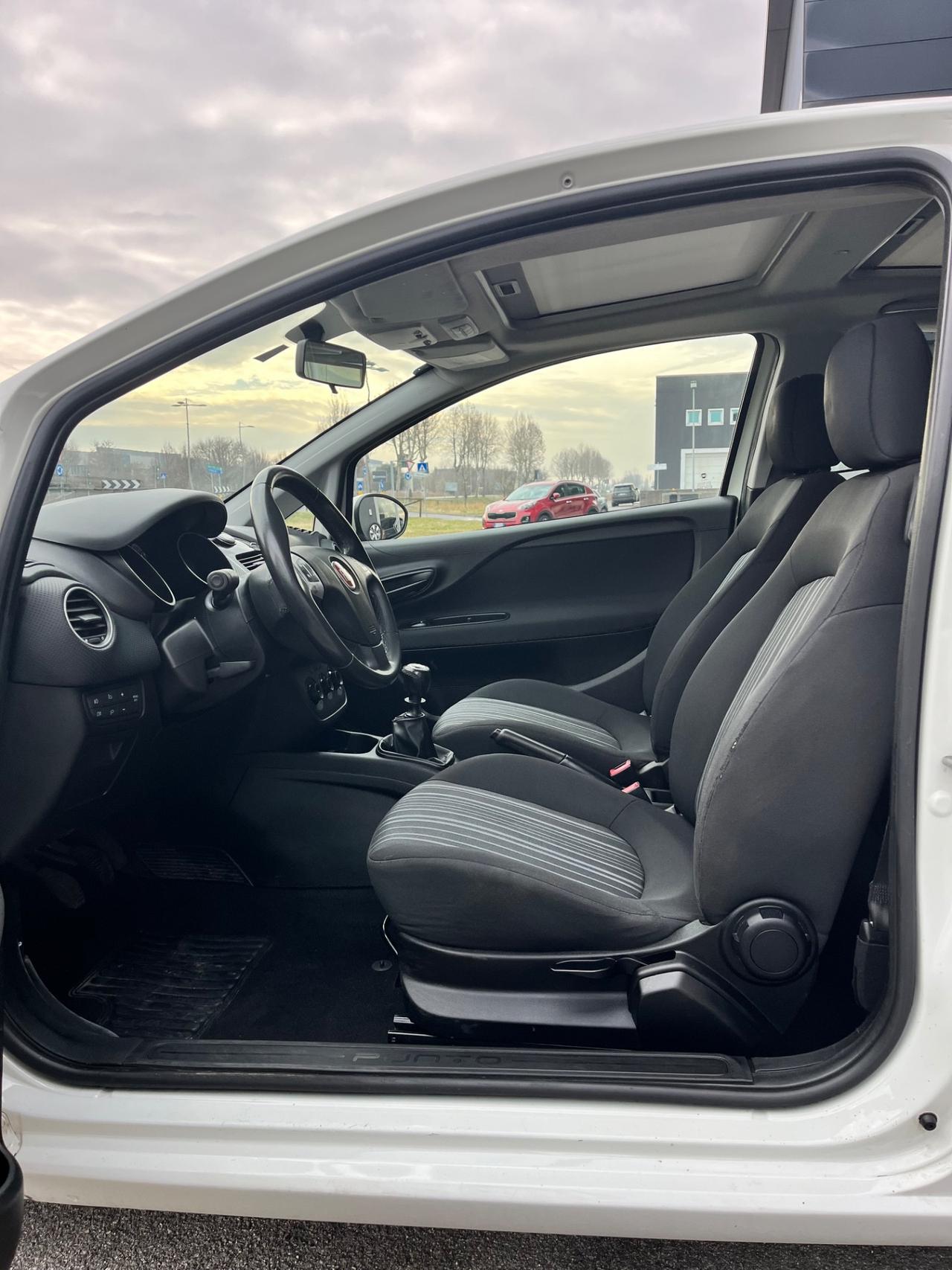 Fiat Punto Evo 1.2 Neopatentati