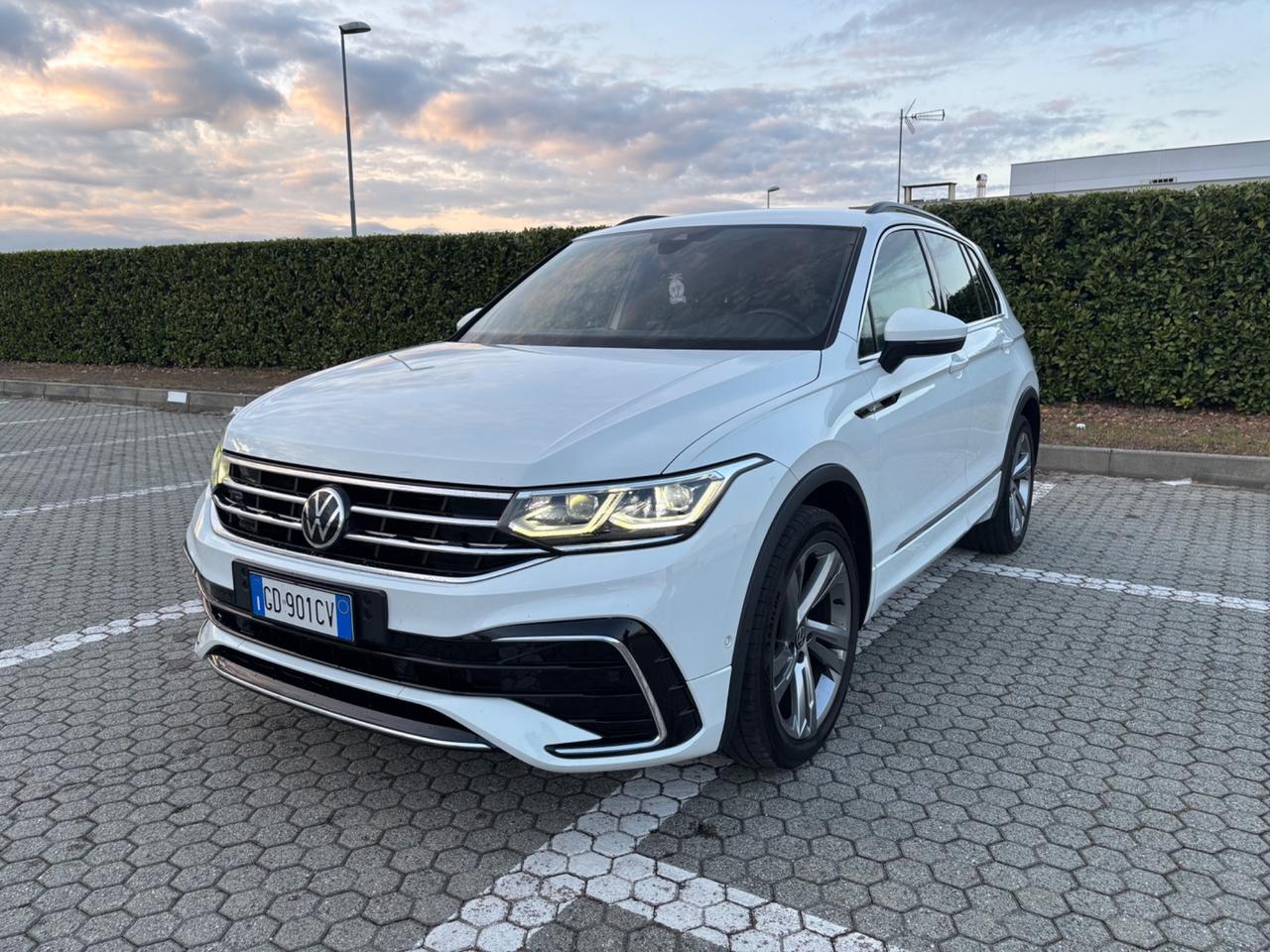 Volkswagen Tiguan 1.5 TSI 150 CV DSG ACT R-Line