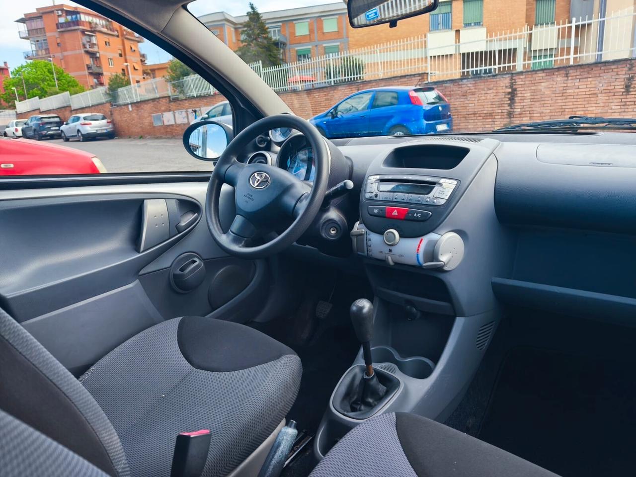 Toyota Aygo 1.0 12V VVT-i 5 porte