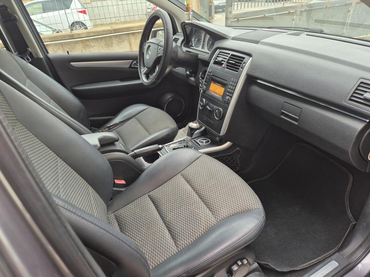 Mercedes-benz B 200 CDI Sport