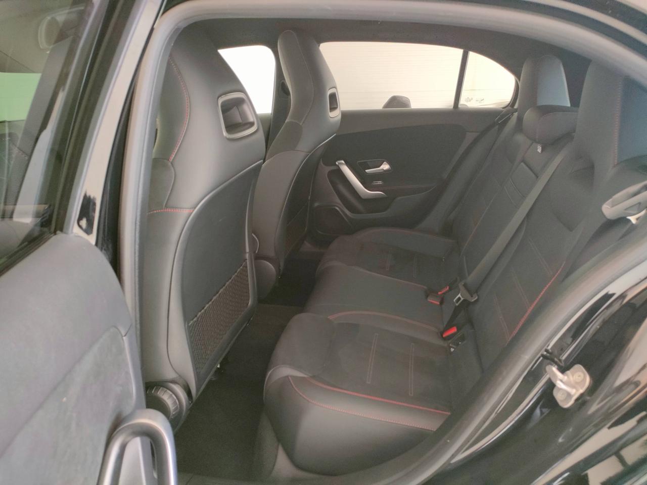 Mercedes-Benz Classe A - W177 2023 - A 200 d AMG Line Premium Plus auto