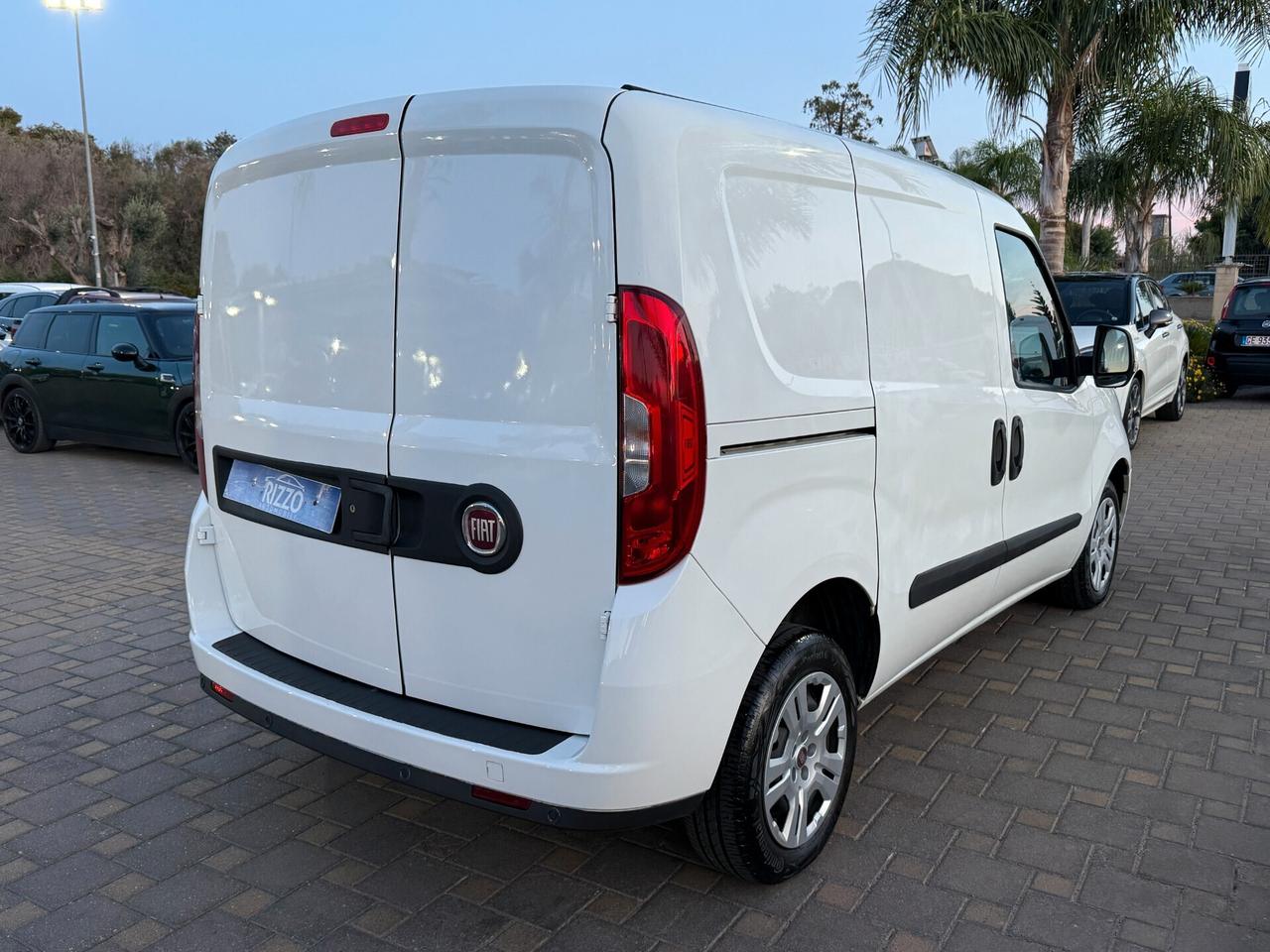 Fiat Doblò 1.6 MJT 105CV Cargo Lamierato Rete Posteriore + iva