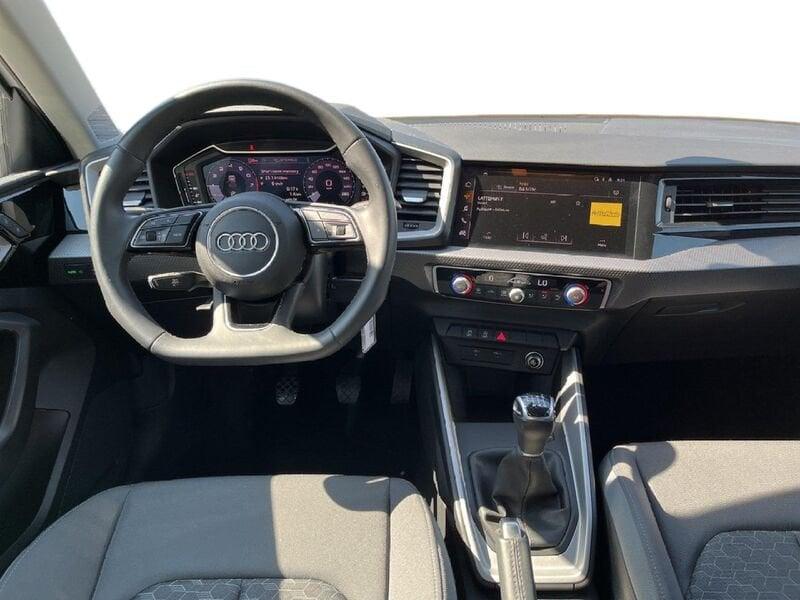 Audi A1 II 2019 Sportback Sportback 30 1.0 tfsi S Line Edition 116cv
