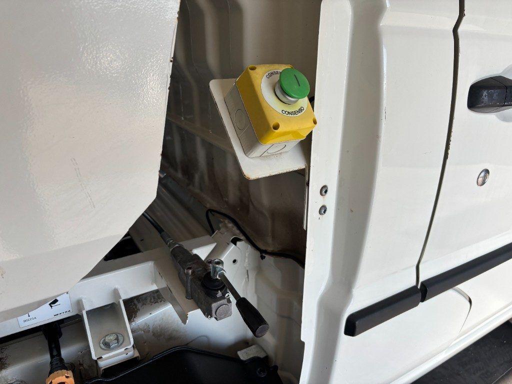 Piaggio Porter