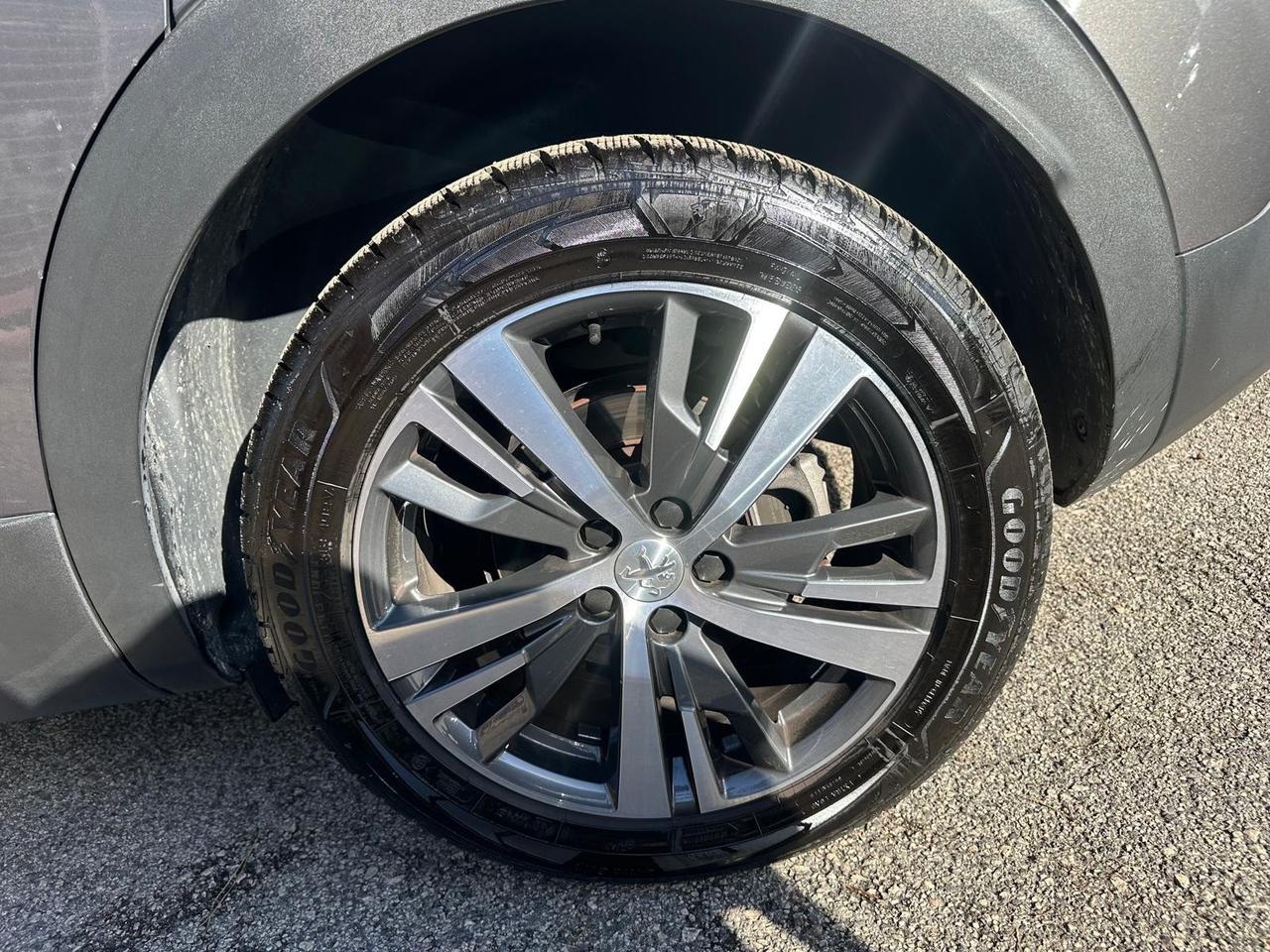 Peugeot 3008 BlueHDi 130 S&S EAT8 Allure Pack *promo*